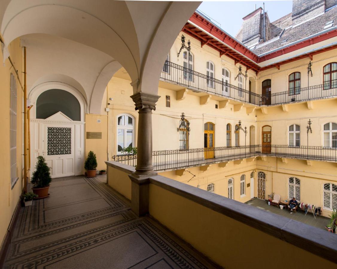 City Heart Apartments Budapest Exterior photo